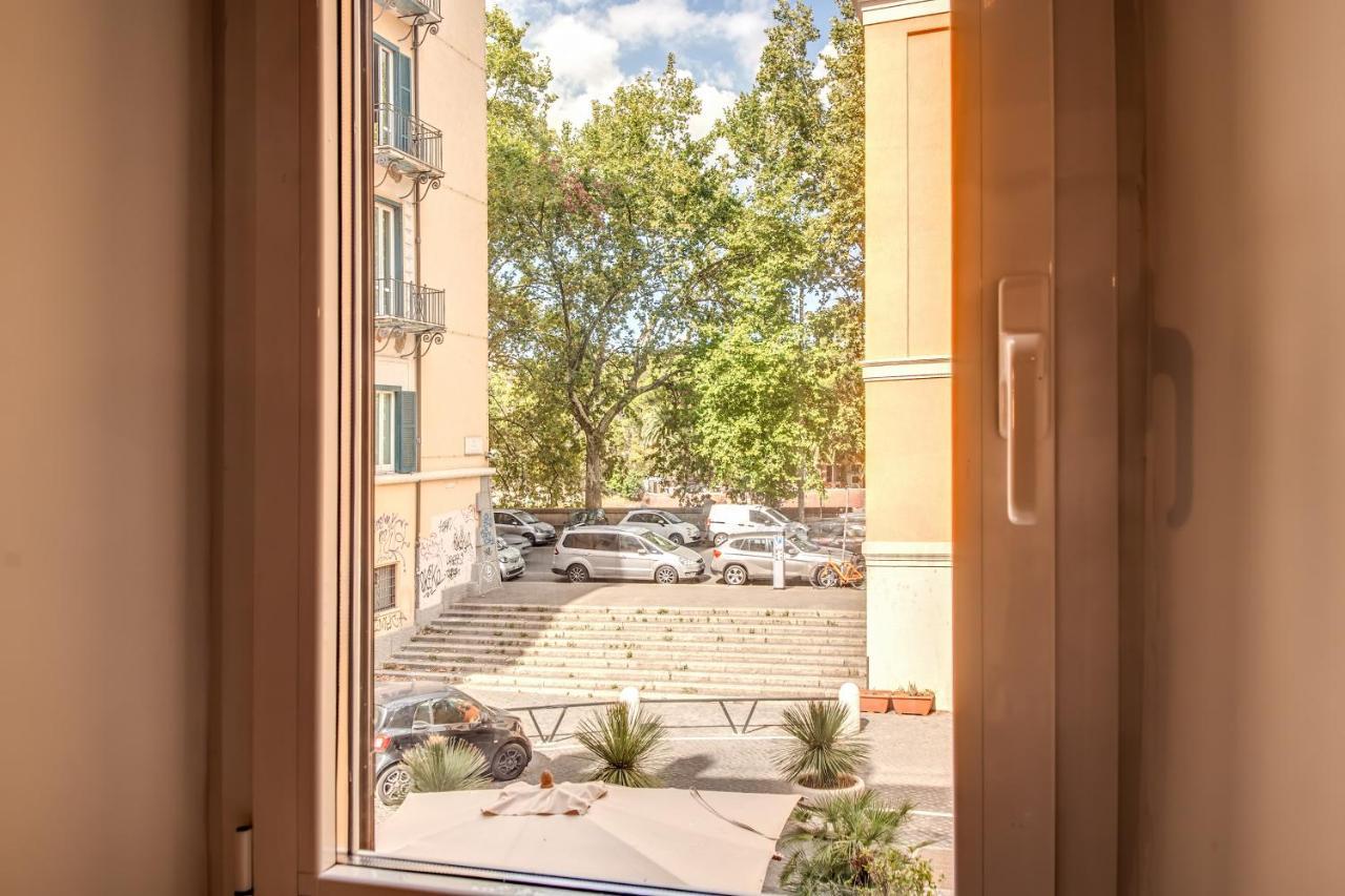 Lovely Flat In The Heart Of Trastevere Rome Buitenkant foto