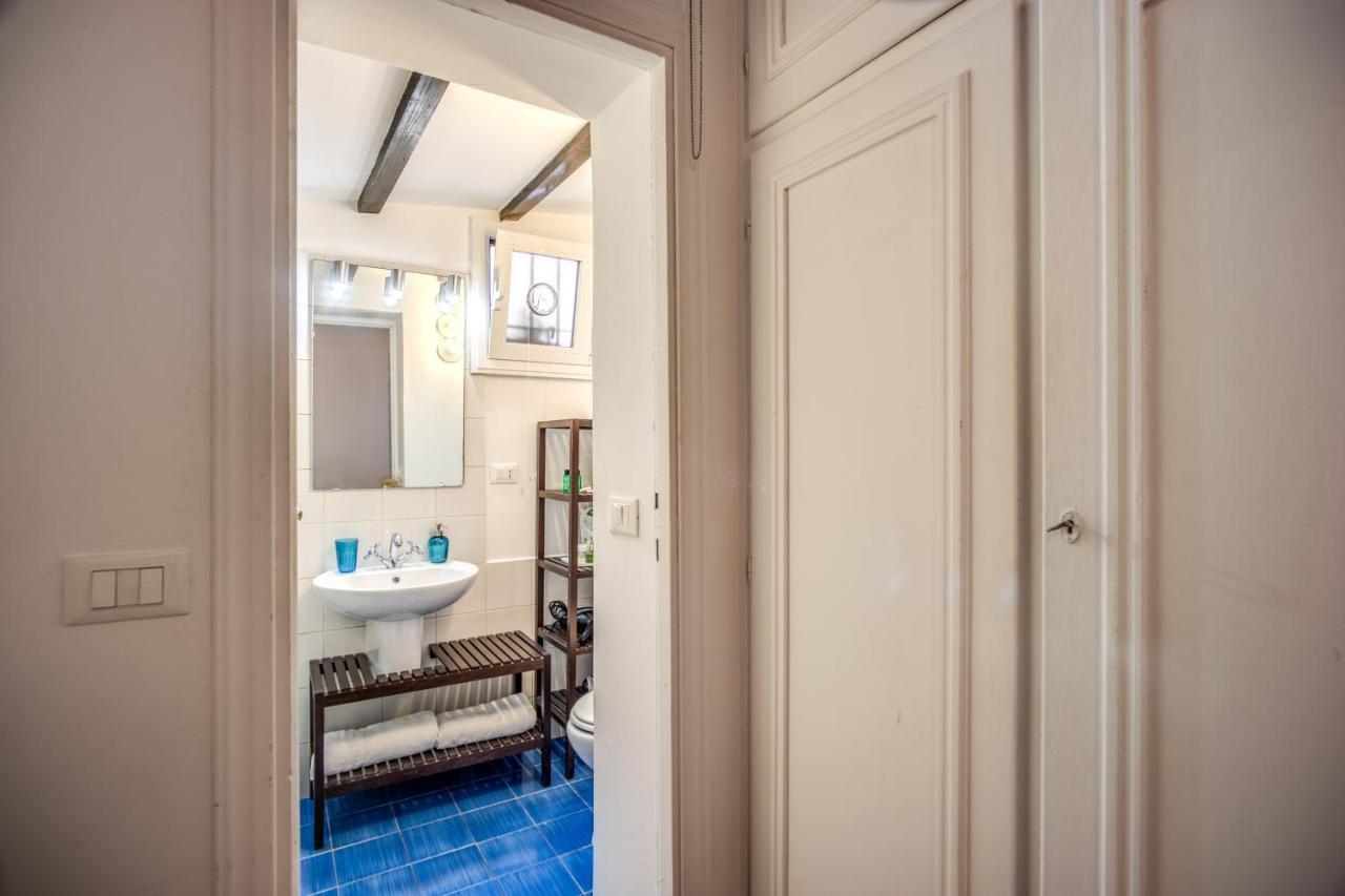 Lovely Flat In The Heart Of Trastevere Rome Buitenkant foto